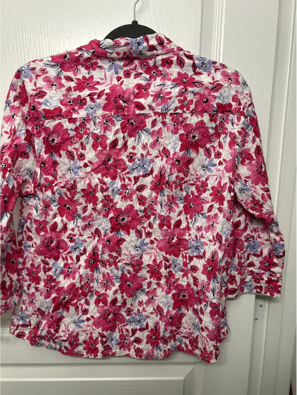 Alfred Dunner Women's Floral Button-Up Shirt Size 12 - Picture 3 of 3
